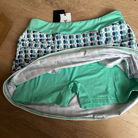 Maelreg Performance size Medium Golf/Tennis Skort NWT - Picture 2 of 3